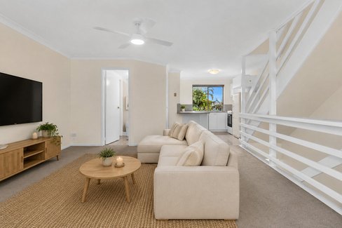 5/3 Eighth Avenue, Palm Beach QLD 4221