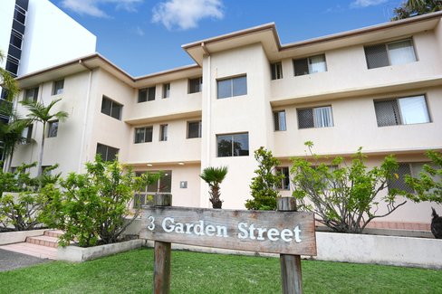 5/3 Garden Street, SOUTHPORT QLD 4215