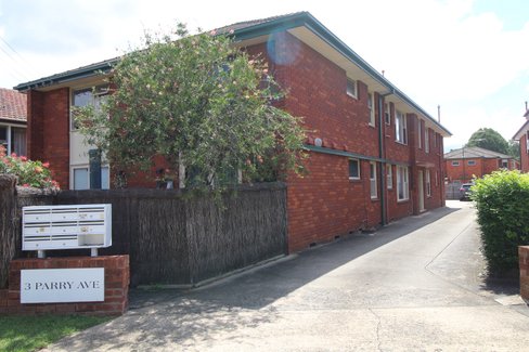 5/3 Parry Avenue, NARWEE NSW 2209