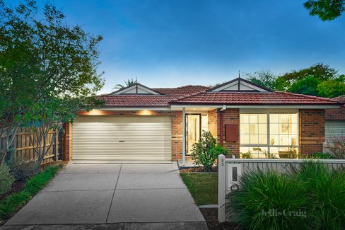 53 Rosstrevor Crescent Mitcham 3132