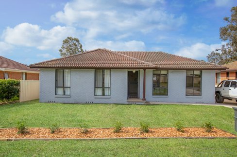 53 Taylor Avenue, THORNTON NSW 2322