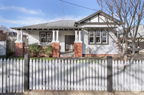 530 Doveton Street North, SOLDIERS HILL