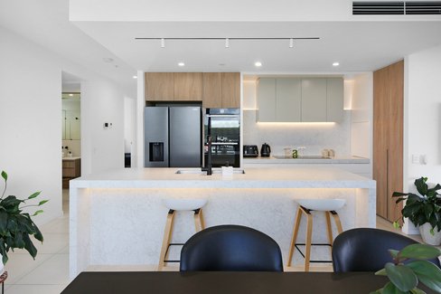 53/20 Executive Drive, Burleigh Waters QLD 4220