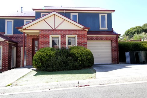 5/322 Clayton Street, CANADIAN VIC 3350