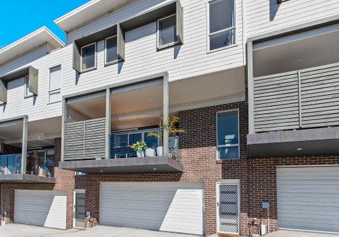5/37 Bridge St,, CONISTON NSW 2500