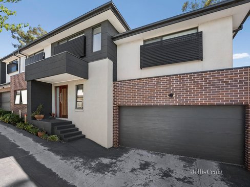 5 39 Wooddale Grove Donvale 3111