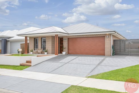 54 Arrowtail Street, CHISHOLM NSW 2322