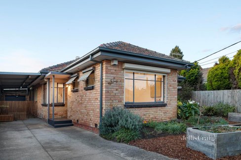 54 Bradley Avenue Thornbury 3071