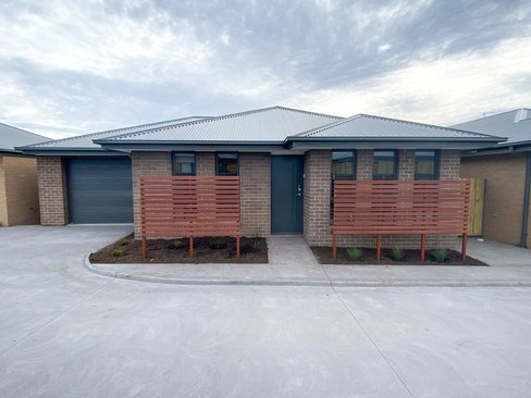 5/4 Haskell Road, BRIGHTON