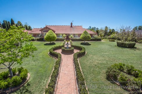 54 Hilldale Drive, BOLWARRA HEIGHTS NSW 2320