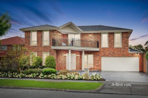 54 Kwinana Street Glen Waverley 3150