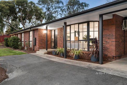 54 Mt Dandenong Road Croydon 3136