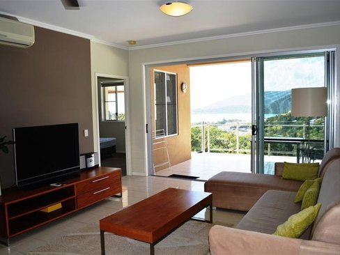 54/15 Flame Tree Court, AIRLIE BEACH QLD 4802