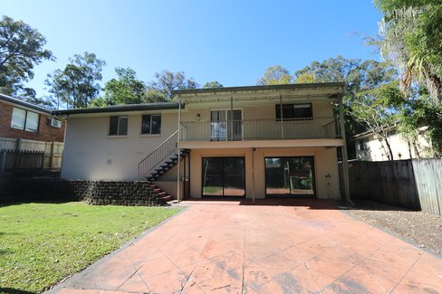 547 Ashmore Road, ASHMORE QLD 4214