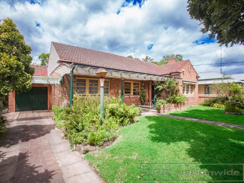 55 Belmore Road, LORN NSW 2320