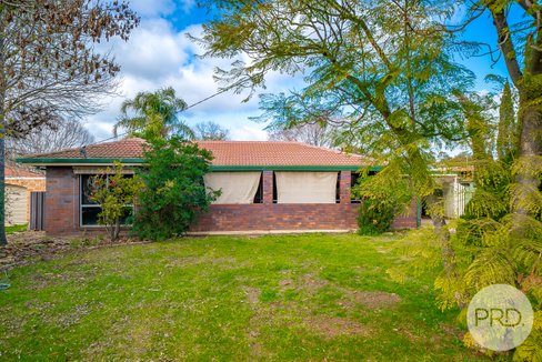 55 Cutler Avenue, KOORINGAL NSW 2650