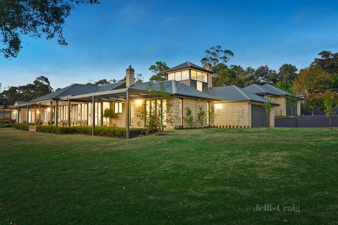 55 Graham Road Kangaroo Ground 3097