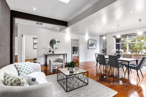55 Orient Avenue Mitcham 3132
