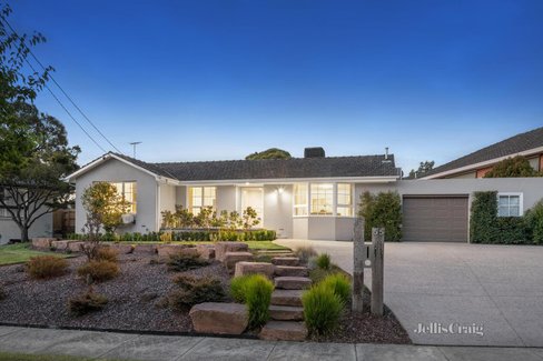 55 Roy Street Donvale 3111