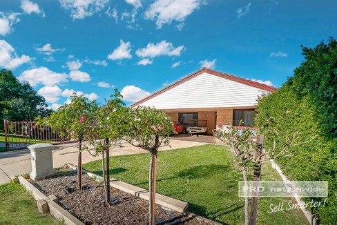 55 Warrawong Street, KOORINGAL NSW 2650