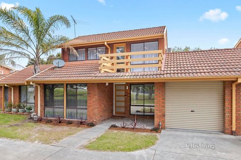 5 54 Kangerong Avenue Dromana 3936