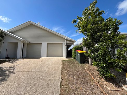 55B Harmony Drive, CLINTON QLD 4680