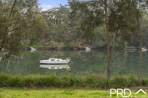 56 Carinya Road, PICNIC POINT NSW 2213
