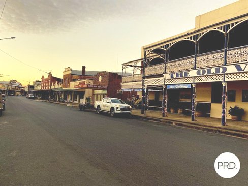 56 Gaskill Street "The Old Vic Inn", CANOWINDRA NSW 2804