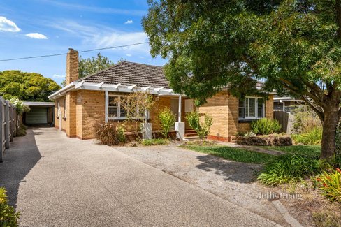 56 Howard Avenue Mount Waverley 3149