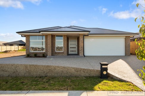 57 Billabong Parade, CHISHOLM NSW 2322