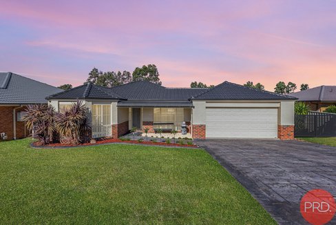 57 Budgeree Drive, ABERGLASSLYN NSW 2320