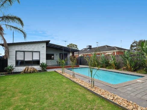 57 Corinella Street Bell Post Hill 3215
