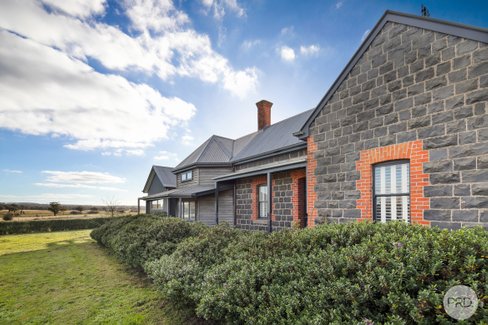 57 Ditchfield Road North, YENDON VIC 3352