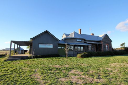 57 Ditchfield Road North, YENDON VIC 3352