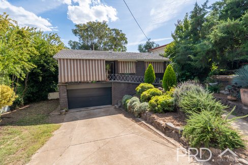 57 Elphick Street, TUMUT NSW 2720