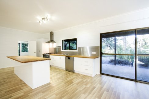 57 Forestry Road, BRANDY CREEK QLD 4800