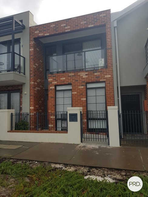 57 Hesperia Parade, ELLENBROOK WA 6069