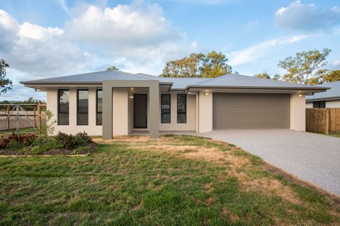 57 Macarthur Drive, CANNONVALE QLD 4802