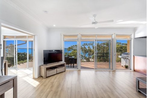 57 Ronald Avenue, SHOAL BAY NSW 2315