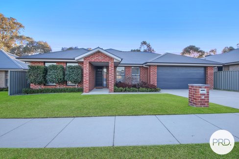 57 Songlark Crescent, THURGOONA NSW 2640