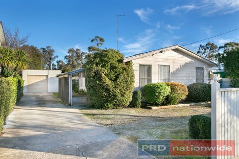 57 Victoria Street, SEBASTOPOL VIC 3356