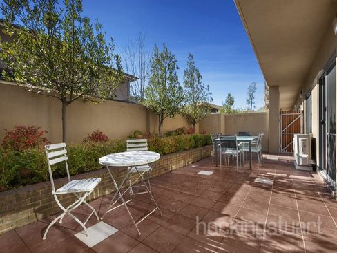 57 777 Whitehorse Road Mont Albert 3127