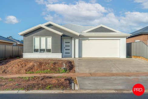 58 Aspiring Drive, HUNTLY VIC 3551