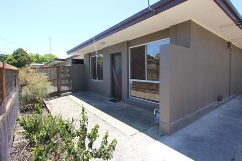 5/8 Regent Drive, CANADIAN VIC 3350