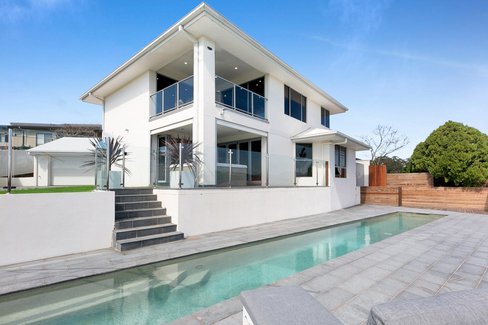 58 Sky Royal Terrace, Burleigh Heads QLD 4220