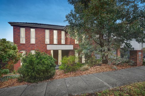 58 Sugarloaf Drive Macleod 3085