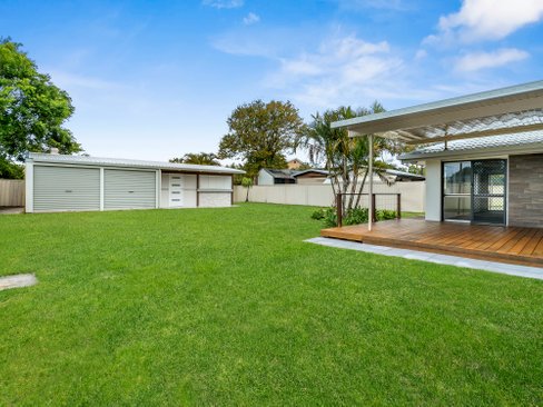 58 Twenty Sixth Avenue, PALM BEACH QLD 4221