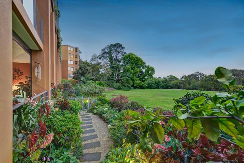 5/8 Wallen Road Hawthorn 3122