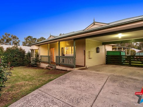 588 Warburton Highway Seville 3139