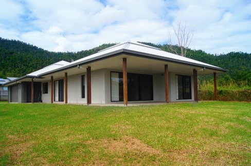 59 Endeavour Circuit, CANNONVALE QLD 4802